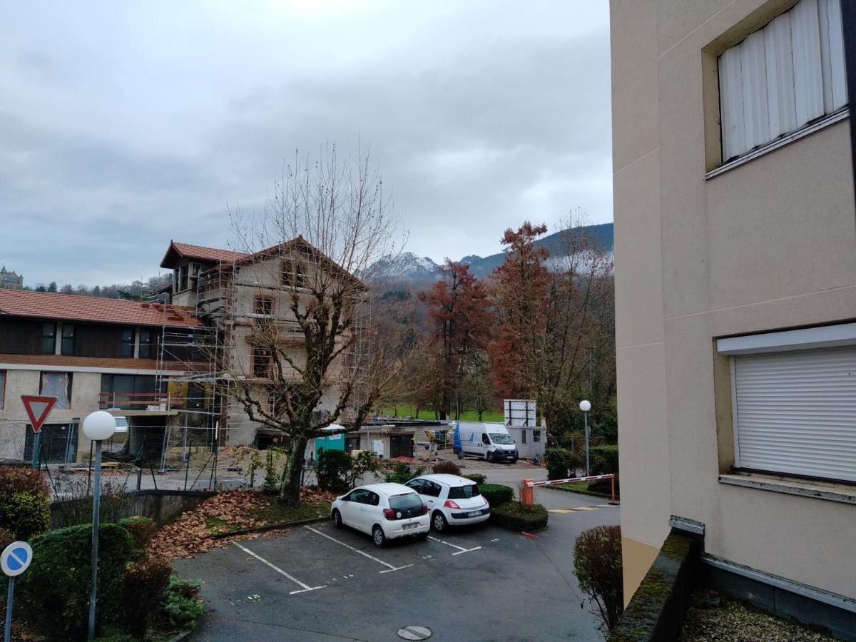 Studio 25 M2 Centre Uriage Saint-Martin-dʼUriage Exterior foto